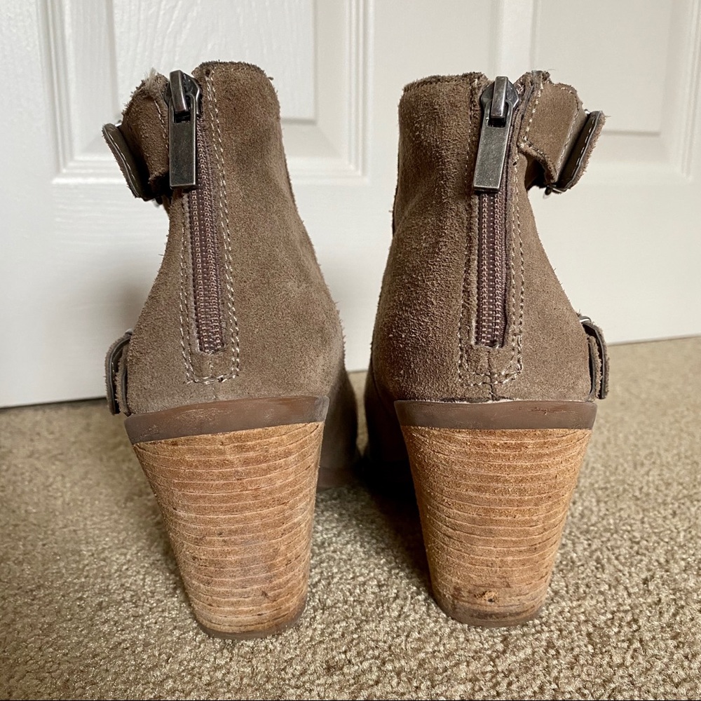 Lucky Brand Booties - Picture 5 of 6